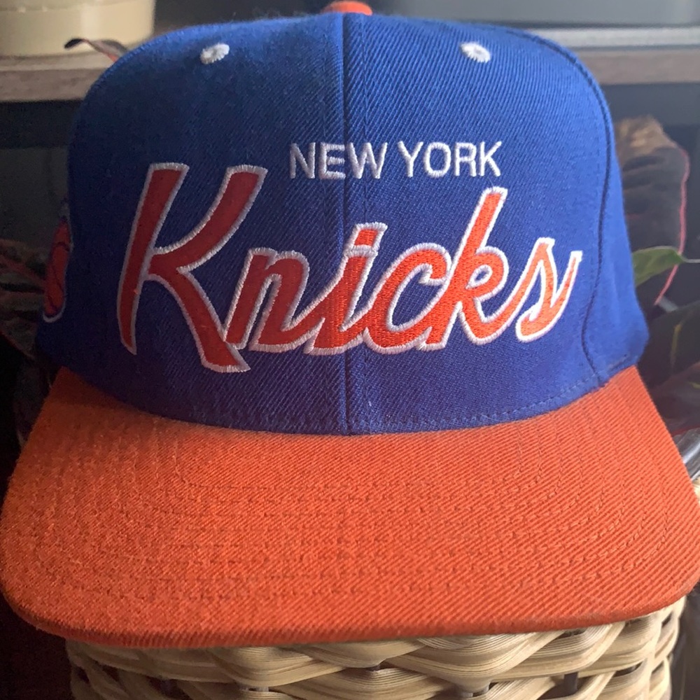 Men’s New York Nicks SnapBack by Mitchell & Ness